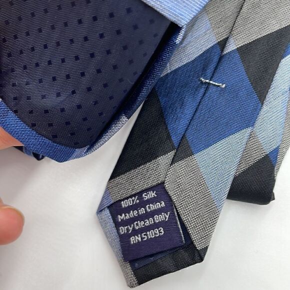 Bundle of two blue stafford neckties - Picture 4 of 6